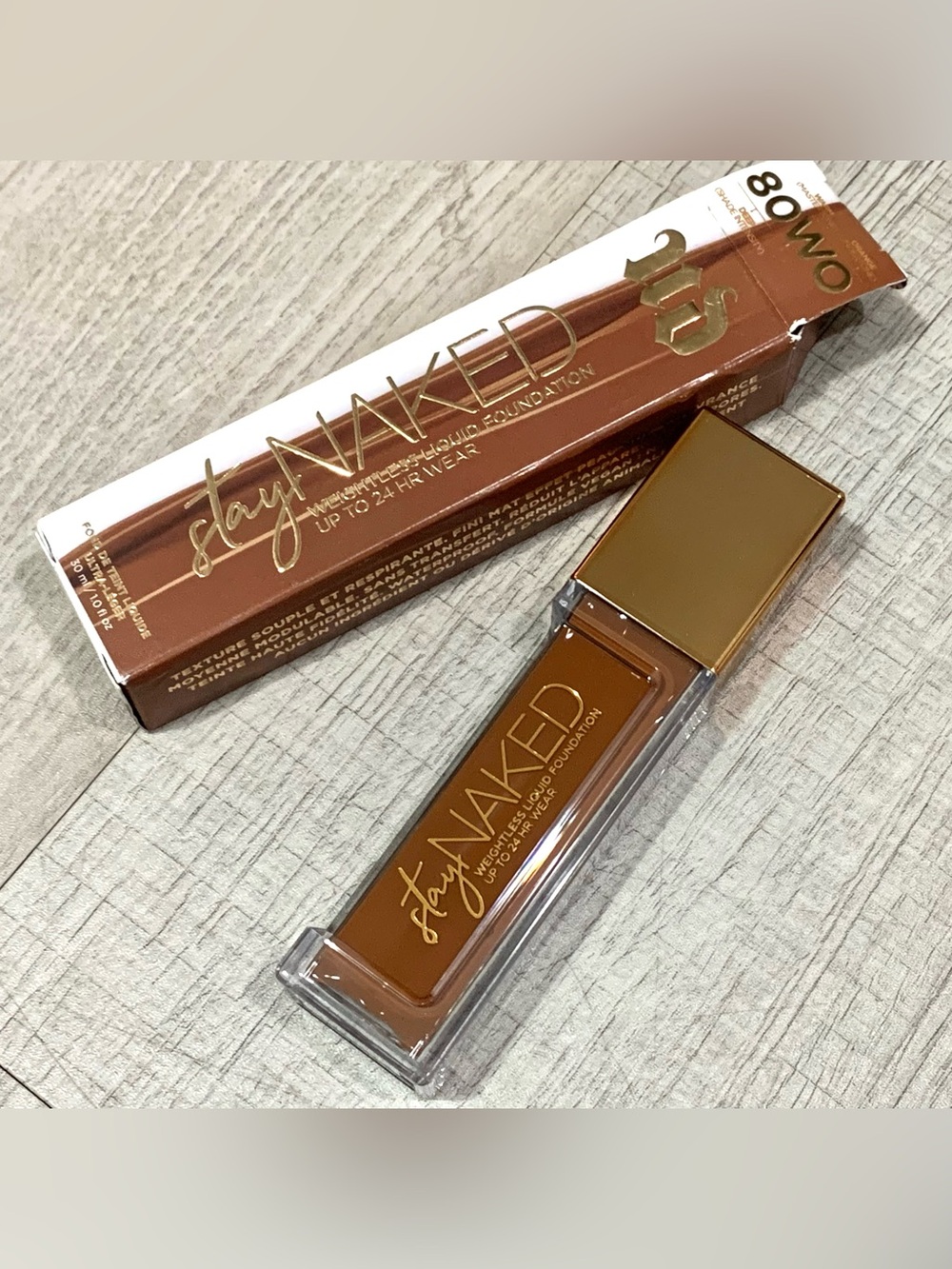 Urban Decay 80WO Stay Naked liquid foundation NIB